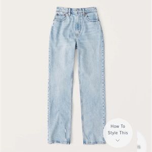 Abercrombie Curve Love 90s Straight Light Wash Jeans